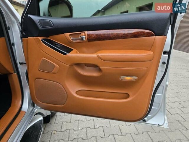 Тойота Ленд Крузер Прадо 2006 в Хмельницком на Automoto.ua Серый Тойота Ленд Крузер Прадо, объемом двигателя 4 л и пробегом 254 тыс. км за 12999 $, фото 87 на Automoto.ua