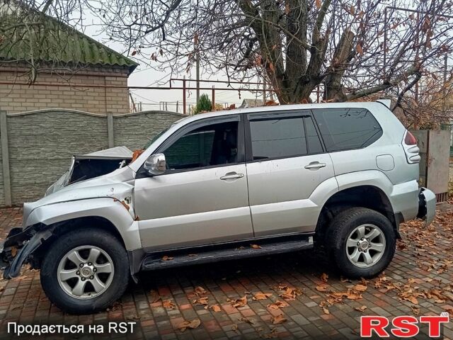 Серый Тойота Ленд Крузер Прадо, объемом двигателя 2.7 л и пробегом 111 тыс. км за 6200 $, фото 1 на Automoto.ua