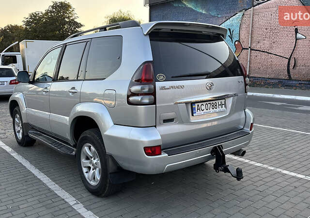 Сірий Тойота Ленд Крузер Прадо, об'ємом двигуна 4 л та пробігом 322 тис. км за 14300 $, фото 3 на Automoto.ua