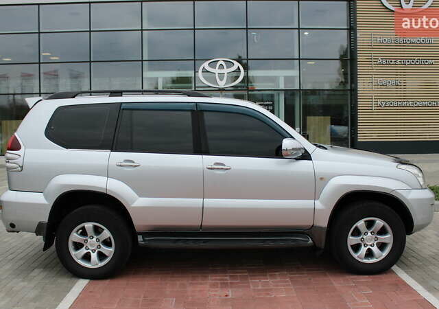 Сірий Тойота Ленд Крузер Прадо, об'ємом двигуна 3.96 л та пробігом 237 тис. км за 14900 $, фото 5 на Automoto.ua