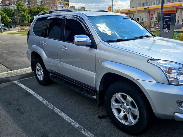 Сірий Тойота Ленд Крузер Прадо, об'ємом двигуна 4 л та пробігом 278 тис. км за 16500 $, фото 3 на Automoto.ua