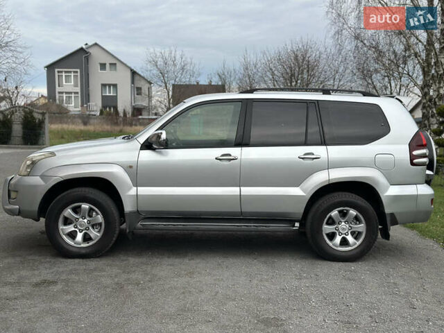 Серый Тойота Ленд Крузер Прадо, объемом двигателя 2.69 л и пробегом 286 тыс. км за 10900 $, фото 6 на Automoto.ua