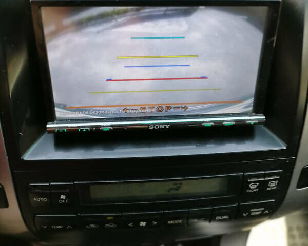 Серый Тойота Ленд Крузер Прадо, объемом двигателя 4 л и пробегом 283 тыс. км за 11500 $, фото 25 на Automoto.ua