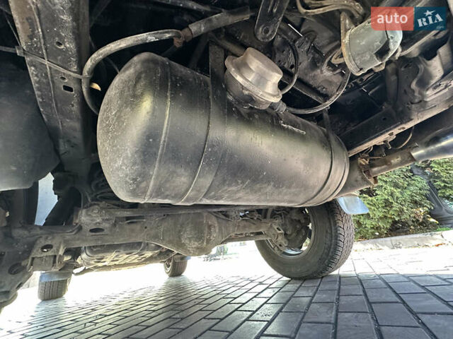 Серый Тойота Ленд Крузер Прадо, объемом двигателя 4 л и пробегом 393 тыс. км за 13999 $, фото 35 на Automoto.ua