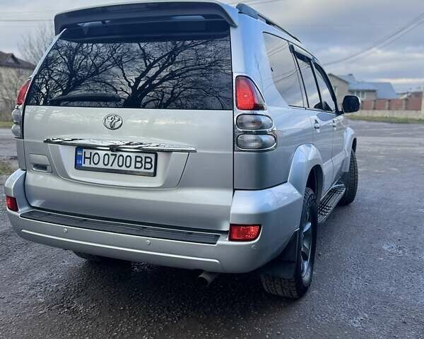 Серый Тойота Ленд Крузер Прадо, объемом двигателя 2.7 л и пробегом 260 тыс. км за 11300 $, фото 9 на Automoto.ua