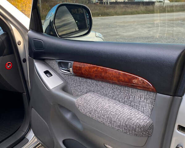 Сірий Тойота Ленд Крузер Прадо, об'ємом двигуна 2.7 л та пробігом 246 тис. км за 11000 $, фото 30 на Automoto.ua