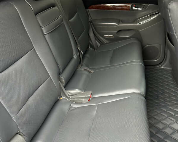 Сірий Тойота Ленд Крузер Прадо, об'ємом двигуна 4 л та пробігом 291 тис. км за 15600 $, фото 9 на Automoto.ua