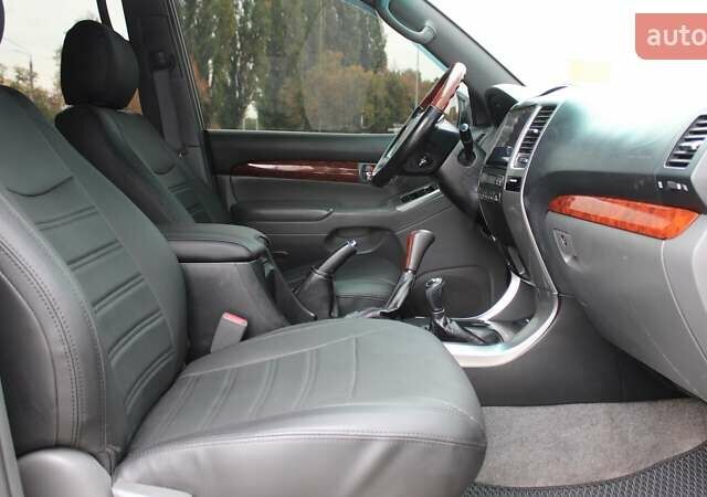 Сірий Тойота Ленд Крузер Прадо, об'ємом двигуна 3.96 л та пробігом 237 тис. км за 14900 $, фото 13 на Automoto.ua