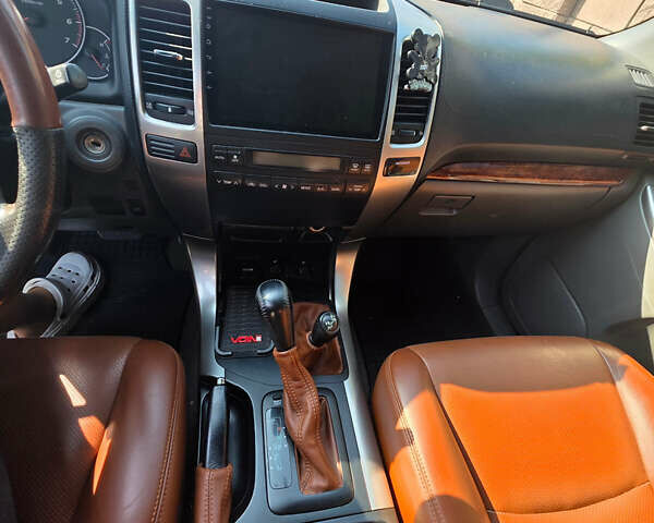 Сірий Тойота Ленд Крузер Прадо, об'ємом двигуна 2.69 л та пробігом 200 тис. км за 15000 $, фото 19 на Automoto.ua