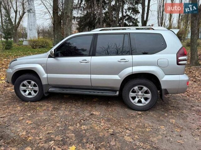 Серый Тойота Ленд Крузер Прадо, объемом двигателя 2.7 л и пробегом 300 тыс. км за 11940 $, фото 10 на Automoto.ua