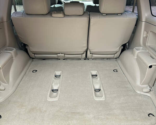 Серый Тойота Ленд Крузер Прадо, объемом двигателя 4 л и пробегом 298 тыс. км за 15300 $, фото 32 на Automoto.ua