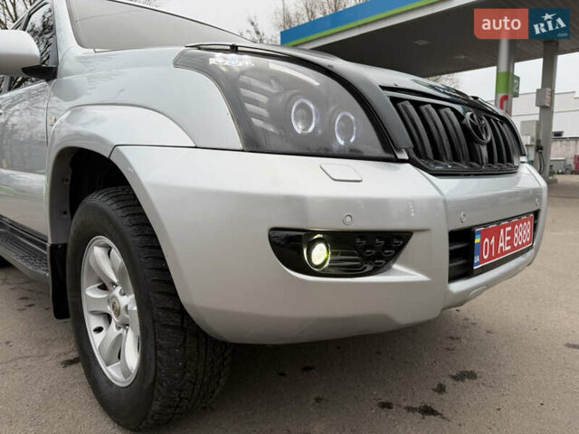 Сірий Тойота Ленд Крузер Прадо, об'ємом двигуна 4 л та пробігом 203 тис. км за 15499 $, фото 28 на Automoto.ua