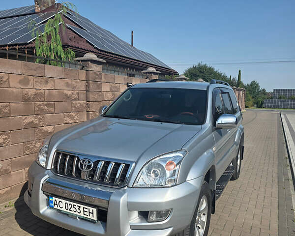 Сірий Тойота Ленд Крузер Прадо, об'ємом двигуна 2.69 л та пробігом 200 тис. км за 15000 $, фото 1 на Automoto.ua