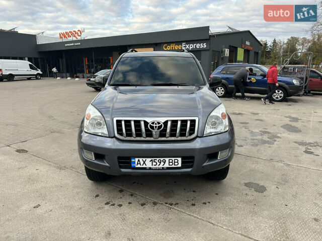 Серый Тойота Ленд Крузер Прадо, объемом двигателя 3.96 л и пробегом 161 тыс. км за 17250 $, фото 7 на Automoto.ua