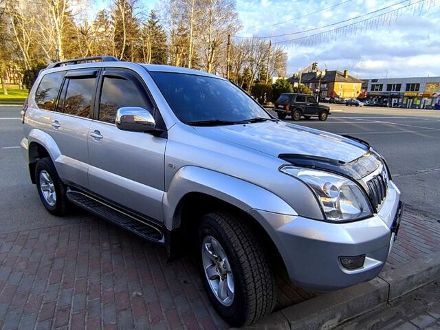 Сірий Тойота Ленд Крузер Прадо, об'ємом двигуна 4 л та пробігом 207 тис. км за 14400 $, фото 4 на Automoto.ua