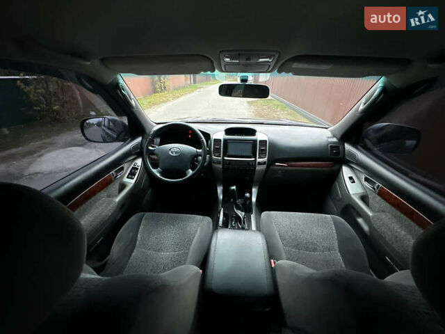 Сірий Тойота Ленд Крузер Прадо, об'ємом двигуна 4 л та пробігом 234 тис. км за 16400 $, фото 16 на Automoto.ua