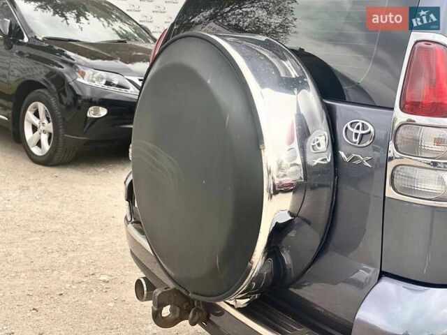 Сірий Тойота Ленд Крузер Прадо, об'ємом двигуна 4 л та пробігом 398 тис. км за 14999 $, фото 15 на Automoto.ua