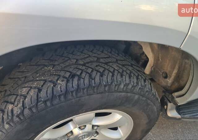 Сірий Тойота Ленд Крузер Прадо, об'ємом двигуна 3 л та пробігом 255 тис. км за 18800 $, фото 10 на Automoto.ua