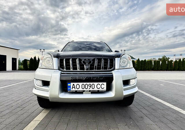 Серый Тойота Ленд Крузер Прадо, объемом двигателя 3.96 л и пробегом 177 тыс. км за 23000 $, фото 14 на Automoto.ua