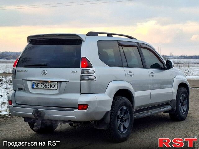 Сірий Тойота Ленд Крузер Прадо, об'ємом двигуна 2.7 л та пробігом 200 тис. км за 13000 $, фото 7 на Automoto.ua