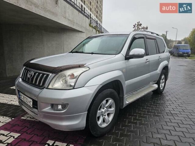 Серый Тойота Ленд Крузер Прадо, объемом двигателя 4 л и пробегом 335 тыс. км за 11550 $, фото 12 на Automoto.ua