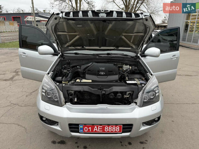 Сірий Тойота Ленд Крузер Прадо, об'ємом двигуна 4 л та пробігом 203 тис. км за 15499 $, фото 72 на Automoto.ua