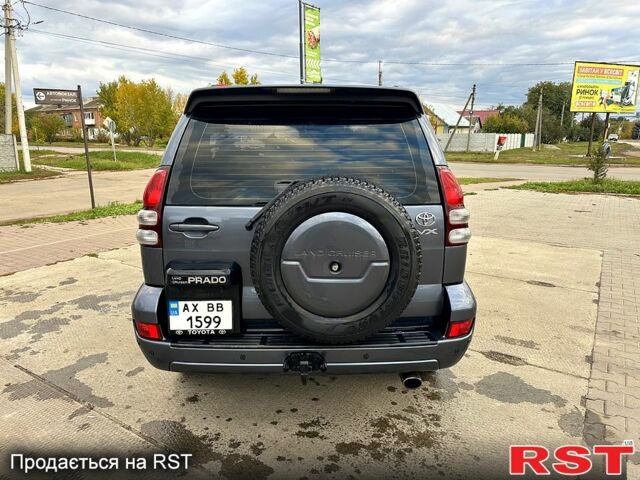 Серый Тойота Ленд Крузер Прадо, объемом двигателя 4 л и пробегом 160 тыс. км за 17250 $, фото 5 на Automoto.ua