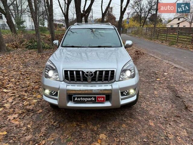 Серый Тойота Ленд Крузер Прадо, объемом двигателя 2.7 л и пробегом 300 тыс. км за 11940 $, фото 2 на Automoto.ua