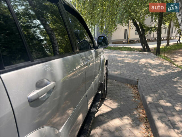 Серый Тойота Ленд Крузер Прадо, объемом двигателя 2.7 л и пробегом 248 тыс. км за 14300 $, фото 10 на Automoto.ua