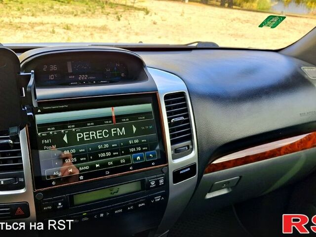 Серый Тойота Ленд Крузер Прадо, объемом двигателя 4 л и пробегом 316 тыс. км за 14040 $, фото 6 на Automoto.ua