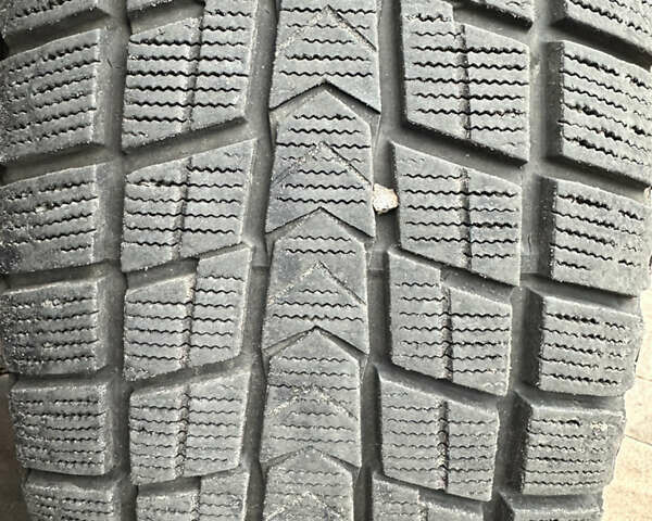 Серый Тойота Ленд Крузер Прадо, объемом двигателя 4 л и пробегом 298 тыс. км за 15300 $, фото 22 на Automoto.ua