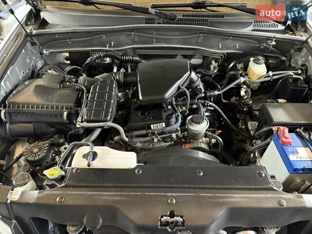 Сірий Тойота Ленд Крузер Прадо, об'ємом двигуна 2.7 л та пробігом 125 тис. км за 14900 $, фото 12 на Automoto.ua