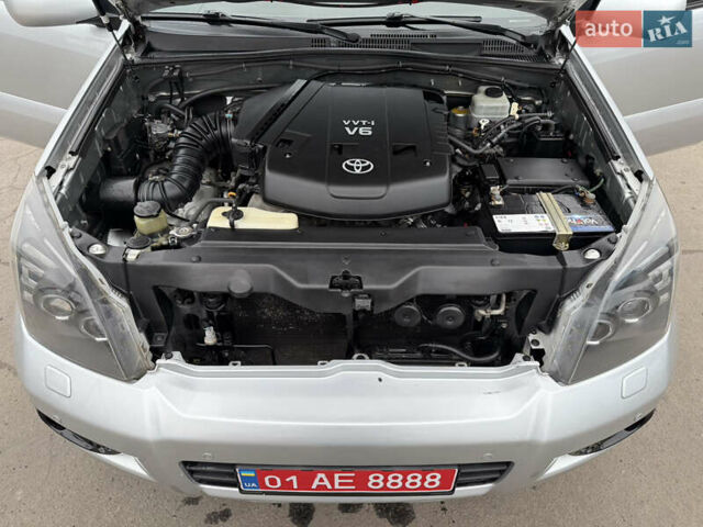 Сірий Тойота Ленд Крузер Прадо, об'ємом двигуна 4 л та пробігом 203 тис. км за 15499 $, фото 73 на Automoto.ua