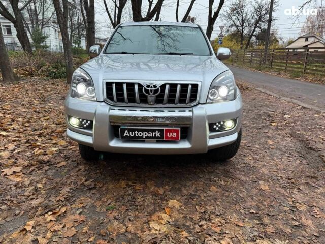 Серый Тойота Ленд Крузер Прадо, объемом двигателя 2.7 л и пробегом 300 тыс. км за 11940 $, фото 1 на Automoto.ua