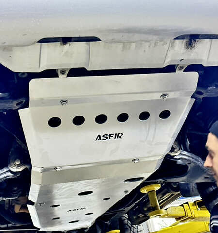 Серый Тойота Ленд Крузер Прадо, объемом двигателя 3.96 л и пробегом 177 тыс. км за 23000 $, фото 8 на Automoto.ua