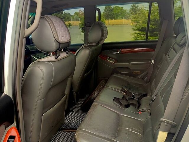 Серый Тойота Ленд Крузер Прадо, объемом двигателя 4 л и пробегом 280 тыс. км за 14000 $, фото 2 на Automoto.ua