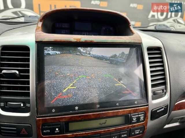 Сірий Тойота Ленд Крузер Прадо, об'ємом двигуна 4 л та пробігом 250 тис. км за 13900 $, фото 15 на Automoto.ua