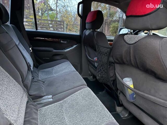 Серый Тойота Ленд Крузер Прадо, объемом двигателя 2.7 л и пробегом 300 тыс. км за 11940 $, фото 19 на Automoto.ua