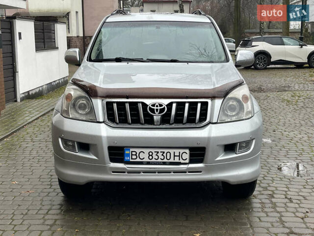 Серый Тойота Ленд Крузер Прадо, объемом двигателя 3.96 л и пробегом 305 тыс. км за 16300 $, фото 5 на Automoto.ua