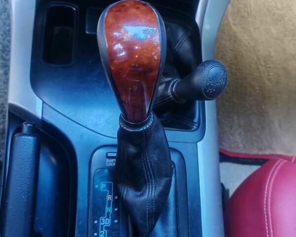 Серый Тойота Ленд Крузер Прадо, объемом двигателя 2.69 л и пробегом 171 тыс. км за 13100 $, фото 18 на Automoto.ua