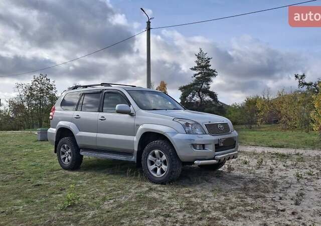 Сірий Тойота Ленд Крузер Прадо, об'ємом двигуна 4 л та пробігом 316 тис. км за 13980 $, фото 7 на Automoto.ua