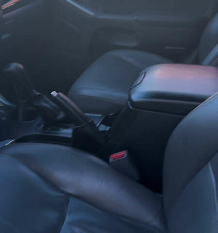 Сірий Тойота Ленд Крузер Прадо, об'ємом двигуна 4 л та пробігом 270 тис. км за 19500 $, фото 5 на Automoto.ua