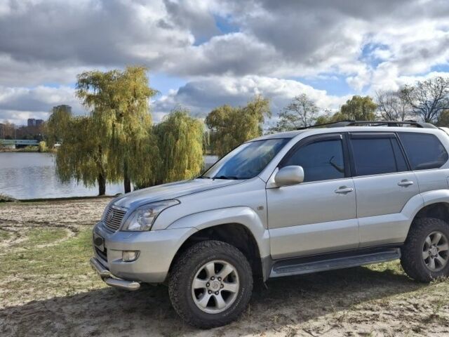 Сірий Тойота Ленд Крузер Прадо, об'ємом двигуна 4 л та пробігом 316 тис. км за 13980 $, фото 7 на Automoto.ua