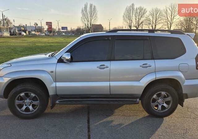Серый Тойота Ленд Крузер Прадо, объемом двигателя 2.7 л и пробегом 173 тыс. км за 11900 $, фото 8 на Automoto.ua