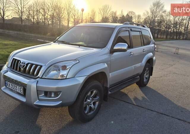 Серый Тойота Ленд Крузер Прадо, объемом двигателя 2.7 л и пробегом 173 тыс. км за 11900 $, фото 4 на Automoto.ua