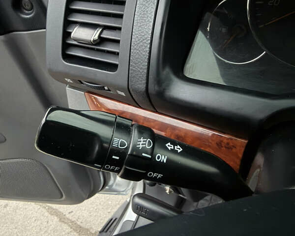 Сірий Тойота Ленд Крузер Прадо, об'ємом двигуна 4 л та пробігом 203 тис. км за 15499 $, фото 63 на Automoto.ua