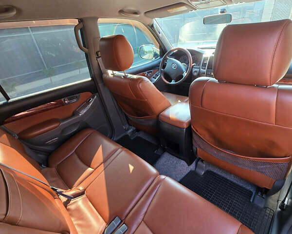 Сірий Тойота Ленд Крузер Прадо, об'ємом двигуна 2.69 л та пробігом 200 тис. км за 15000 $, фото 15 на Automoto.ua