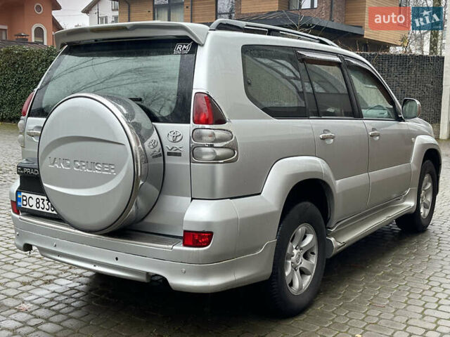 Серый Тойота Ленд Крузер Прадо, объемом двигателя 3.96 л и пробегом 305 тыс. км за 16300 $, фото 8 на Automoto.ua