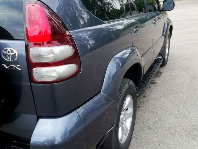 Сірий Тойота Ленд Крузер Прадо, об'ємом двигуна 4 л та пробігом 157 тис. км за 19200 $, фото 3 на Automoto.ua