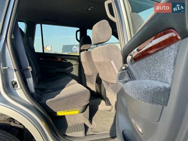 Сірий Тойота Ленд Крузер Прадо, об'ємом двигуна 4 л та пробігом 166 тис. км за 17500 $, фото 8 на Automoto.ua